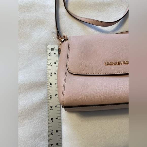 Blush Pink Michael Kors Crossbody with top handle - Picture 12 of 15